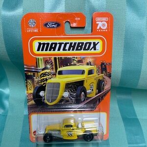 Matchbox 35 Ford Pickup Moon Eyes Yellow Ford Hot Rod Toy Car